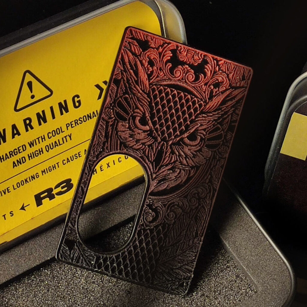 R3EJRQ-gradient-owl