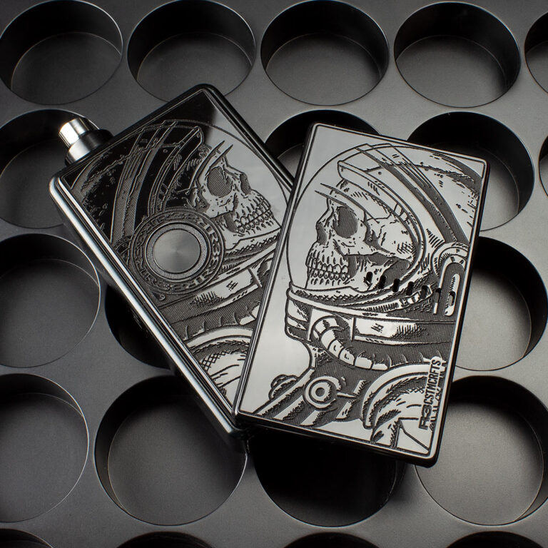 22R307-05 space skull negra